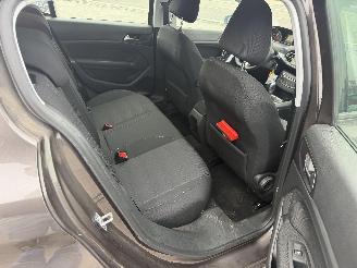 Peugeot 308 1.2 ACTIVE picture 12