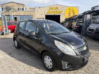 Schadeauto Chevrolet Spark 1.0 I 2011/4