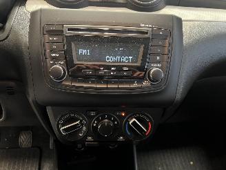 Suzuki Swift  picture 15
