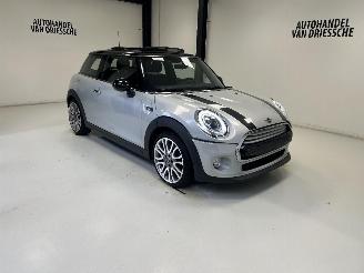 Vaurioauto  passenger cars Mini Cooper PANORAMA 2015/5