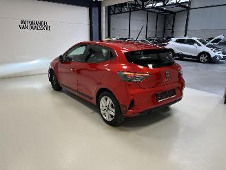 Renault Clio  picture 5