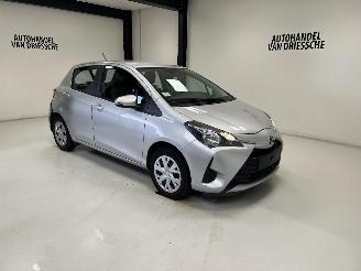 Schadeauto Toyota Yaris AUTOMAAT 2018/12