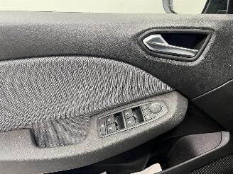 Renault Clio AUTOMATIQUE picture 12