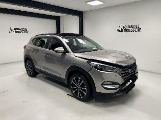 Unfallwagen Hyundai Tucson PANORAMA 2018/8