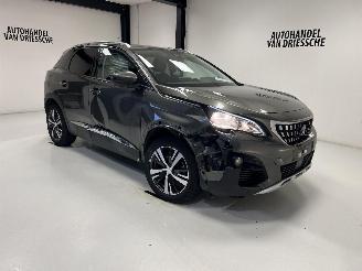 Unfallwagen Peugeot 3008 AUTOMAAT/ALLURE 2020/12