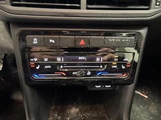 Volkswagen T-Cross  picture 16