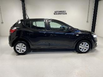 Dacia Sandero  picture 2