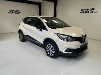 Schadeauto Renault Captur  2018/5