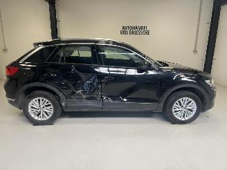 Volkswagen T-Roc STYLE picture 2