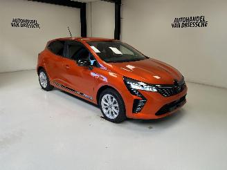 skadebil auto Renault Clio  2025/7