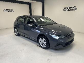 skadebil auto Volkswagen Golf  2022/2