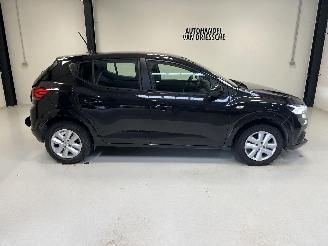 Dacia Sandero AUTOMATIQUE picture 2