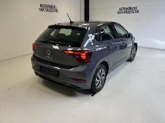 Volkswagen Polo DSG picture 4