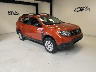 uszkodzony samochody osobowe Dacia Duster  2021/10