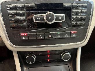 Mercedes A-klasse AUTOMAAT picture 12