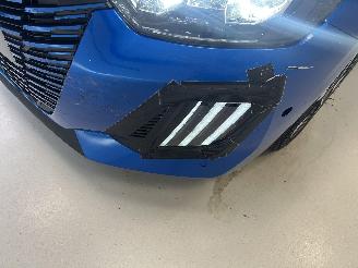Peugeot 208 ALLURE picture 9