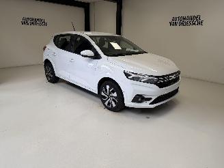 skadebil auto Dacia Sandero LPG+ESSENCE 2025/3