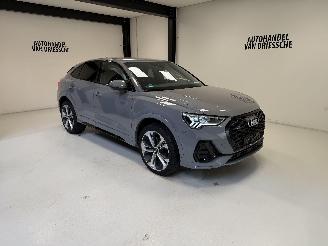 krockskadad bil auto Audi Q3 S LINE/QUATTRO 2023/9