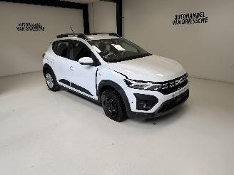 Auto incidentate Dacia Sandero STEPWAY/LPG+ESSENCE 2024/4