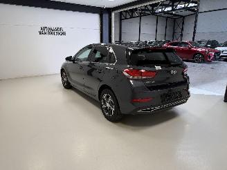 Hyundai I-30 AUTOMAAT picture 7