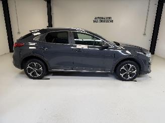 krockskadad bil auto Kia Xceed PLUGIN HYBRIDE 2022/7