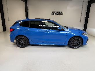 skadebil auto BMW 1-serie M-PACK/PANORAMA 2024/1