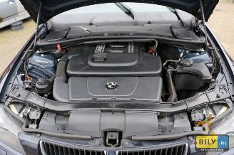 BMW 3-serie E90 318D picture 5