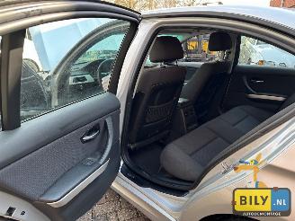 BMW 3-serie E90 320D N47N titan-silber (354) picture 7