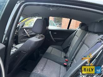 BMW 1-serie E87 116i N45 black-sapphire metallic (475) picture 10