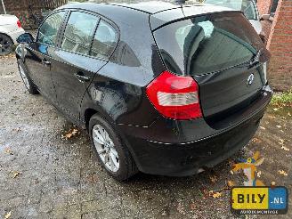 BMW 1-serie E87 116i N45 black-sapphire metallic (475) picture 4