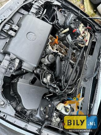 BMW 1-serie E87 116i N45 black-sapphire metallic (475) picture 11