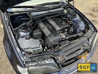 BMW 3-serie E46 320i M54B22 orient-blau metallic (317) picture 7