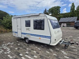 skadebil caravan Adria  Unica 390 DS 2003/1