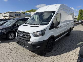 uszkodzony samochody ciężarowe Ford Transit L4H3 2024/10