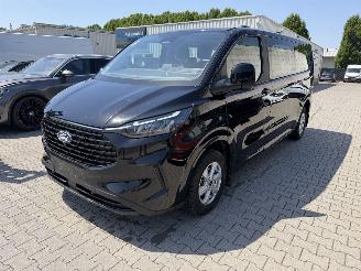 Auto incidentate Ford Tourneo Custom 9 persoons L2 2025/3