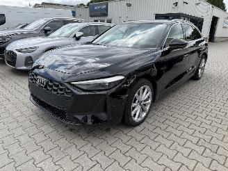 skadebil auto Audi A5 Avant TFSI e-hybrid quattro 220 kW 2026/3