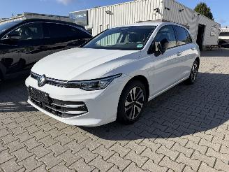 Damaged car Volkswagen Golf VIII LIM.2.0TDIDSG 110KW Energy 2026/4