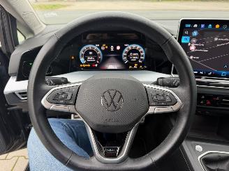 Volkswagen Golf 1.5 TSI Goal picture 9
