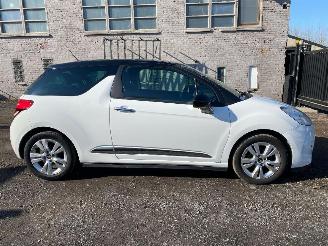 Damaged car Citroën DS3 SO CHIC 2014/3