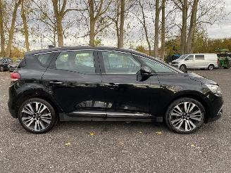 Schadeauto Renault Scenic IV INTENS 2017/6