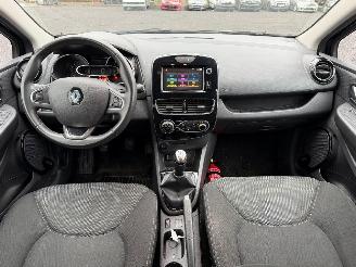Renault Clio IV GRANDTOUR picture 25