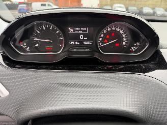 Peugeot 208 208 ALLURE picture 26