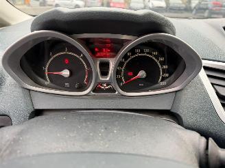 Ford Fiesta TITANIUM picture 25