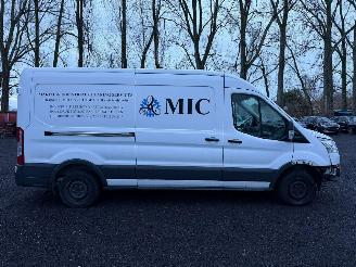 Unfall Kfz Van Ford Transit TREND 2017/4