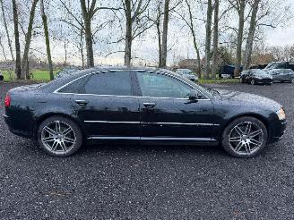 krockskadad bil auto Audi A8 QUATTRO 2008/3