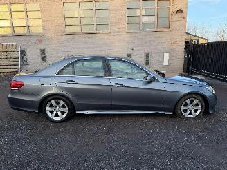 Voiture accidenté Mercedes E-klasse 200 BLUTC/ 200 2015/6