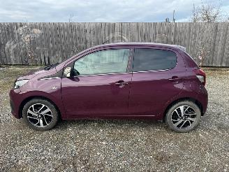 Peugeot 108 1.0 picture 9