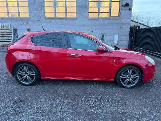 Coche accidentado Alfa Romeo Giulietta 1.6 JTD 2011/1