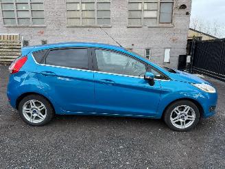 skadebil auto Ford Fiesta TITANIUM 2015/2