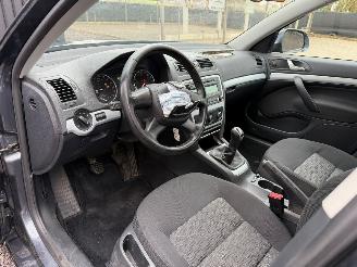 Skoda Octavia AMBIENTE picture 24